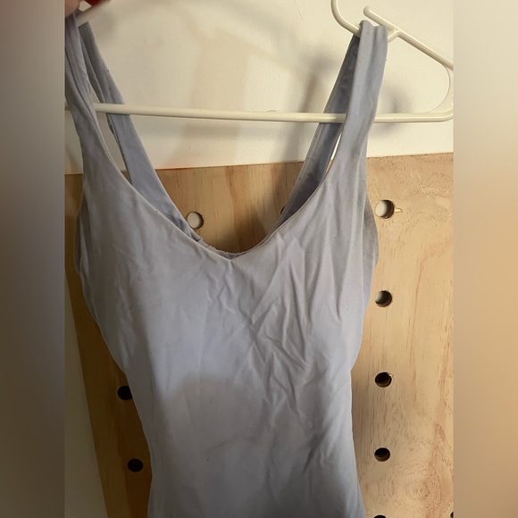 waist length align tank - size 4 - Picture 4 of 5